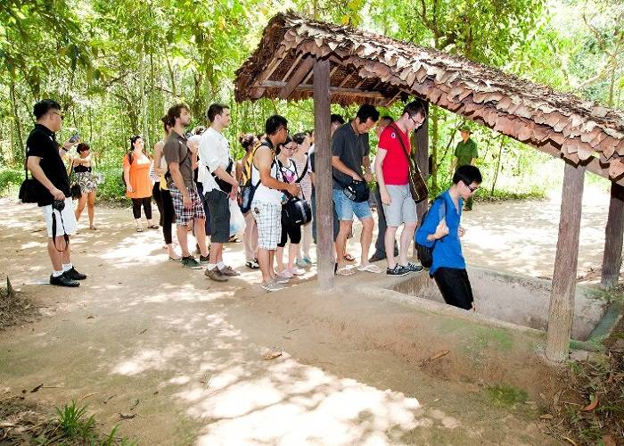 Du Lịch Miền Nam: Sài Gòn - Cao Đài - Củ Chi - Sài Gòn 1 Ngày