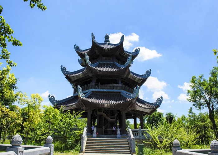 Du Lịch Bái Đính Về Đêm - Động Thiên Hà 2 Ngày 1 Đêm