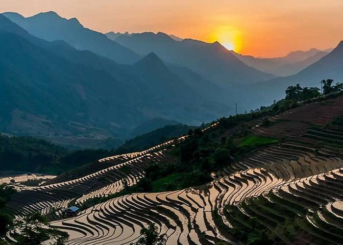 Du Lịch Sapa: Đà Nẵng - Hà Nội - Sapa - Cát Cát - Hàm Rồng - Thác Bạc 4 Ngày