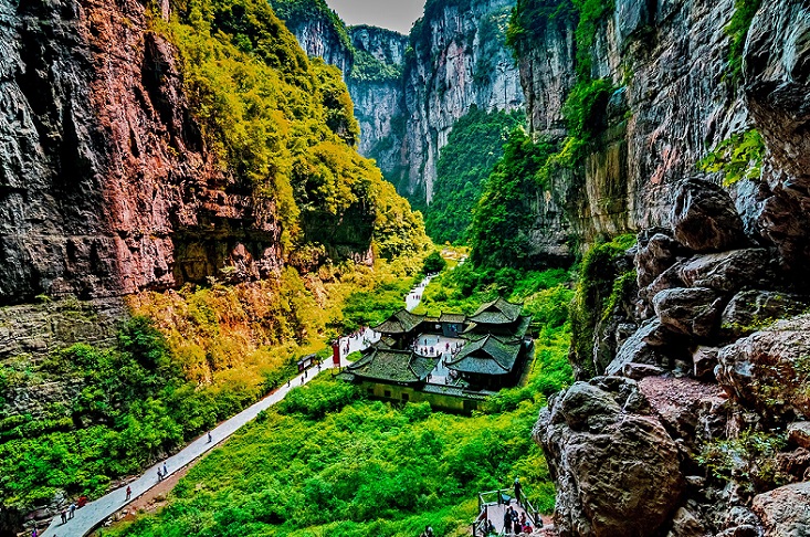 Du Lịch Trung Quốc: Hà Nội - Trùng Khánh - Xích Thủy - Vũ Long 6 Ngày