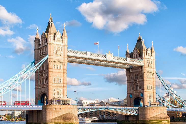 Du Lịch Anh: Hà Nội - Manchester - Liverpool - London 7 Ngày