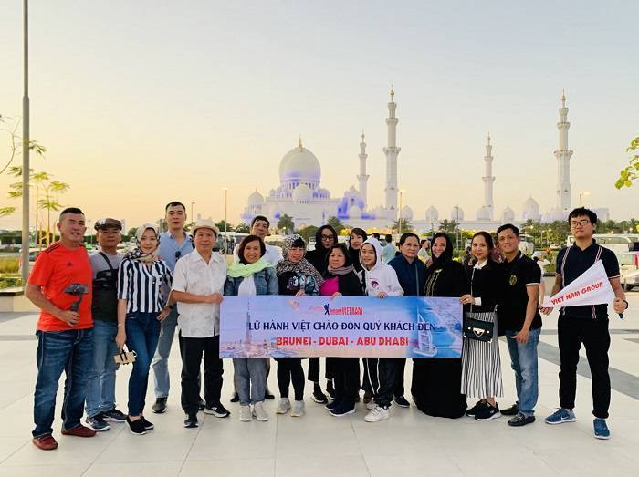 Du Lịch Dubai: Tp.HCM - Brunei - Dubai - Abu Dhabi 6 Ngày + Tặng City Tour Brunei + Vườn Hoa Miracle