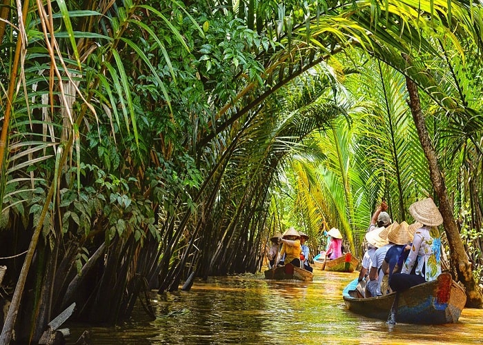 Du Lịch Miền Tây: Sài Gòn - Du Thuyền Cần Thơ - Cực Nam - Mũi Cà Mau 3 Ngày 
