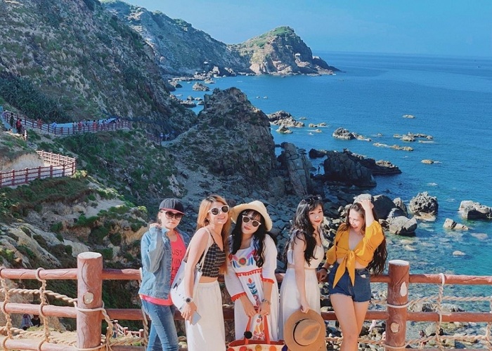 Tour Miền Trung 3N2Đ: Từ HCM - Quy Nhơn - Phú Yên - Kỳ Co - Eo Gió - Gành Đá Đĩa - Tháp Nghinh Phong, Bay VJ