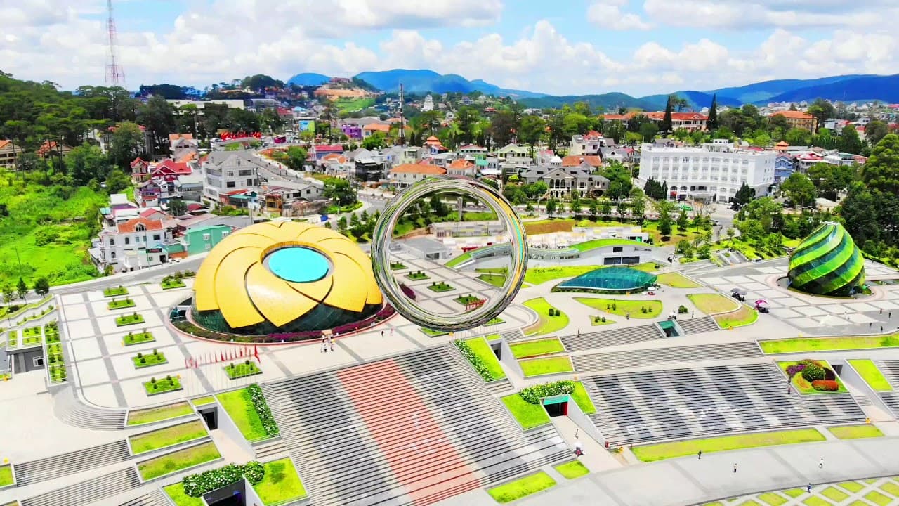 Du Lịch Đà Lạt: Đà Nẵng - Đà Lạt - Thành Phố Ngàn Hoa 3N2Đ