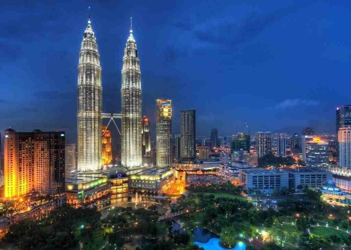 Tour Liên Tuyến 2 Quốc Gia: Đà Nẵng - Bali - Malaysia 6 Ngày, Bay Batik Airs & KS 3,4*