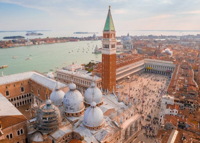 Du Lịch Châu Âu: Đà Nẵng - Hà Nội - Pháp - Interlaken - Thụy Sĩ - Ý - Vatican 10 Ngày, Bay Qatar Airways + KS 4*