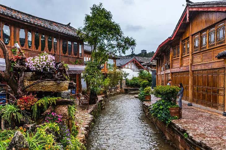 Ngắm Hoa Anh Đào Mùa Xuân: Hà Nội - Hà Khẩu - Đại Lý - Lệ Giang - Shangrila - Côn Minh 6 Ngày Đường Bộ Ô Tô + Tàu Cao Tốc