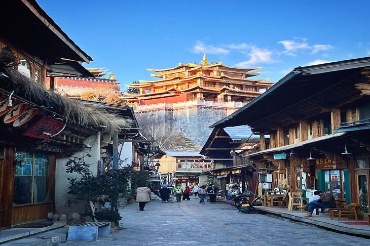 Du Lịch Trung Quốc: Hà Nội - Đại Lý - Lệ Giang - Shangrila 6 Ngày Bay Bamboo Airways