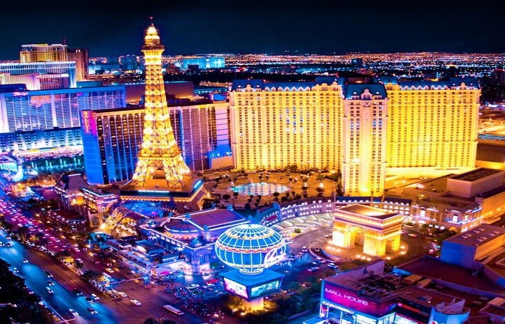 Du lịch Mỹ: Hà Nội - New York - Philadelphia - Delaware - Washington DC - Las Vegas - Vườn quốc gia Zion - Hẻm Núi Linh Dương - Horseshoe Bend - Page - Thung lũng Monument - Los Angeles - Holly Wood - San Diego 11 Ngày Bay Eva Air