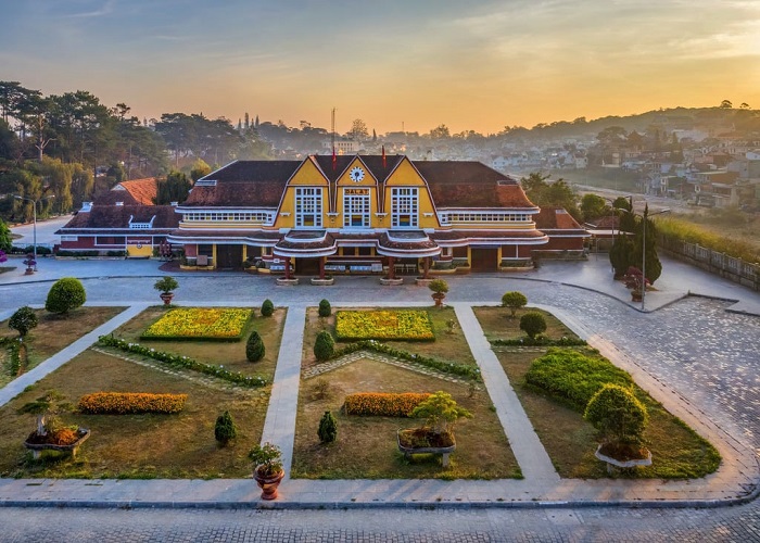 Tour Miền Trung 4N3Đ: Từ Hà Nội - Đà Lạt - Nha Trang, Bay Vietnam Airlines