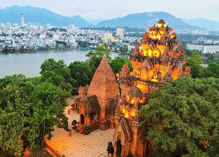 Tour Miền Trung 4N3Đ: Từ Hà Nội - Đà Lạt - Nha Trang, Bay Vietnam Airlines