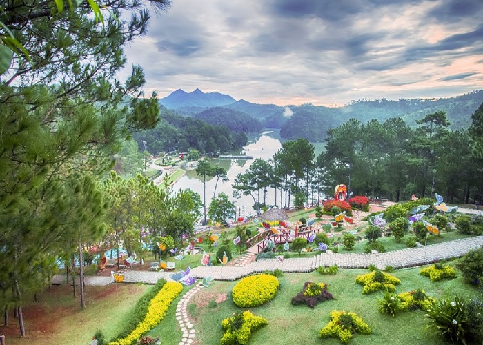Tour Miền Trung 4N3Đ: Từ Hà Nội - Đà Lạt - Nha Trang, Bay Vietnam Airlines