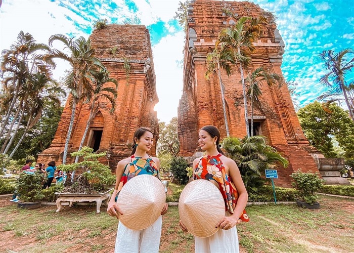 Tour Miền Trung 4N3Đ: Từ Hà Nội - Quy Nhơn - Phú Yên 4 Ngày Bay VN
