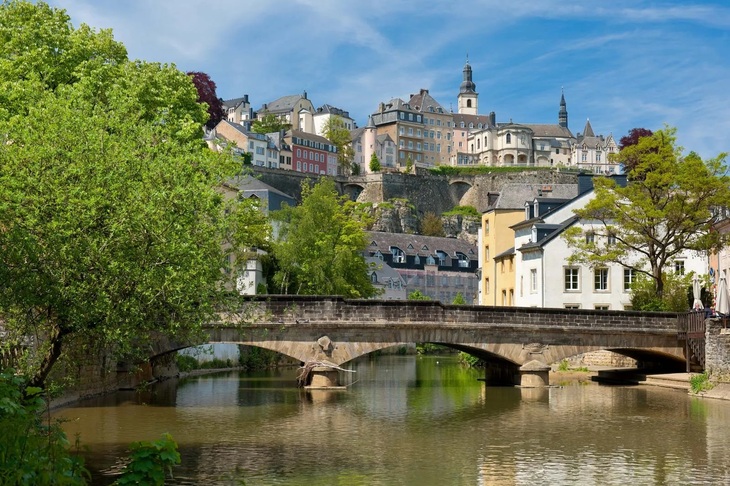 Du Lịch Châu Âu: Hà Nội -  Đức -  Hà Lan - Bỉ - Luxembourg - Pháp 9 Ngày Bay Vietnam Airlines (Phổ thông)