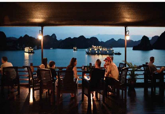 Tour du thuyền Hạ Long: Hà Nội - Hạ Long 2N1Đ + Du thuyền Le Journey 4*