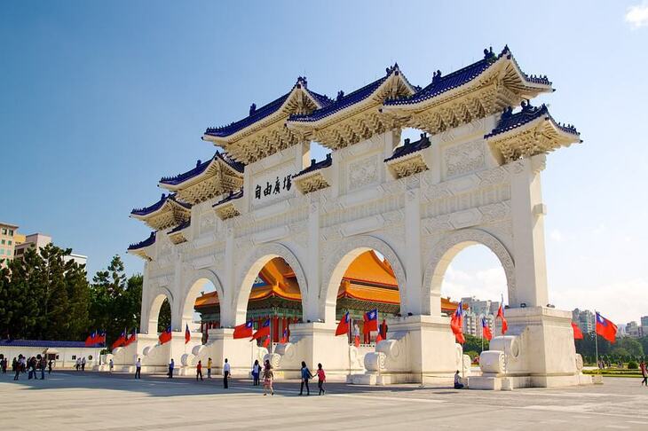 Du Lịch Đài Loan: Hà Nội - Đài Bắc - Đài Trung - Nam  Đầu - Cao Hùng 5 Ngày Bay Starlux Airlines 5*