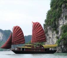 Tour du thuyền Hạ Long: Du thuyền Hạ Long Prince 3 Ngày