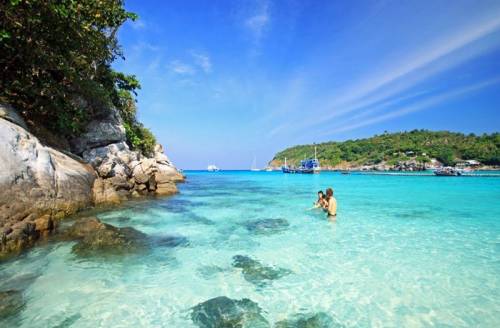 Du Lịch Hà Nội - Biển Bãi Lữ 3 Ngày 2 Đêm Bằng Ô Tô - Tour Đoàn