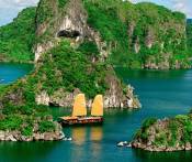 Du Lịch Miền Bắc: HCM - Hà Nội - Hạ Long - Tuần Châu - Yên Tử - Ninh Bình 4 Ngày
