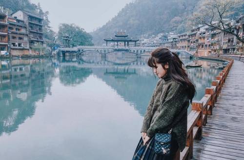 Du Lịch Trung Quốc: Sài Gòn - Hà Nội - Nam Ninh - Trương Gia Giới - Phượng Hoàng Cổ Trấn 6 Ngày