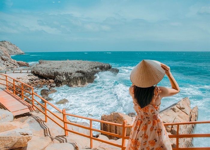 Tour Du Lịch Miền Trung 4N3Đ: Từ Hà Nội - Ninh Thuận - Nha Trang, Bay Vietnam Airlines + KS 5*