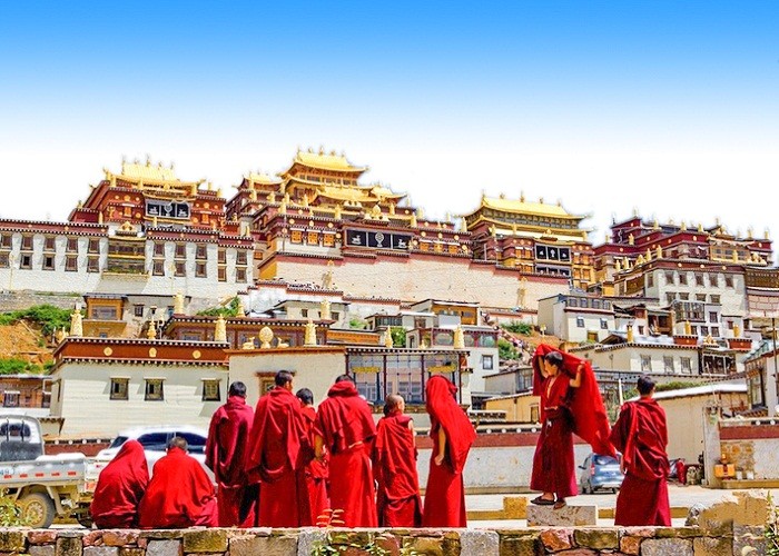 Tour Trung Quốc 6N5Đ: Từ HCM - Đại Lý - Lệ Giang - Shangrila, Bay Ruili Airlines + 3 Đêm KS 5* - Tour Không Shopping