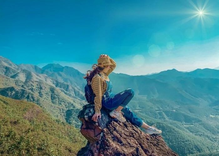 Hà Nội - Bình Liêu - Sống Lưng Khủng Long 2N1Đ + Ô tô