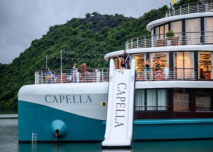 Tour du thuyền 5* Capella 2N1Đ ngủ đêm trên Vịnh Hạ Long