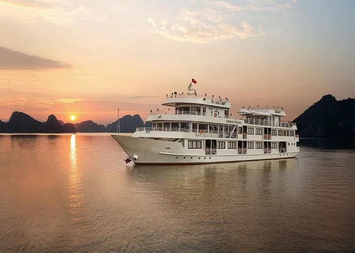 Tour du thuyền 5* Athena Royal 2N1Đ ngủ đêm trên Vịnh Hạ Long