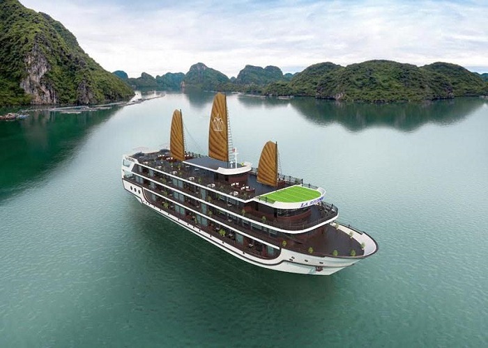 Tour du thuyền 5* La Regina Legend 2N1Đ ngủ đêm trên Vịnh Hạ Long