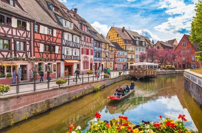 Du Lịch Tây Nam Âu: Hà Nội - Ý - Áo - Liechtenstein - Thụy Sĩ - Pháp 9 Ngày Bay Vietnam Airlines