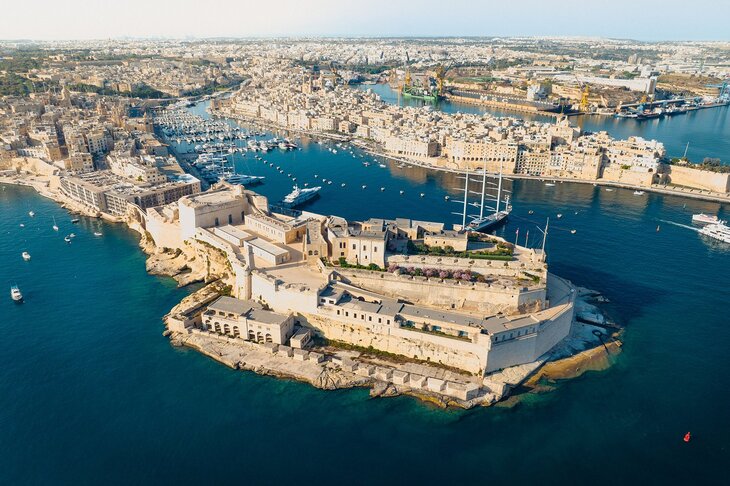 Du Lịch Châu Âu: Hà Nội - Malta - Miền Nam Nước Ý 10 Ngày Bay Turkish Airlines