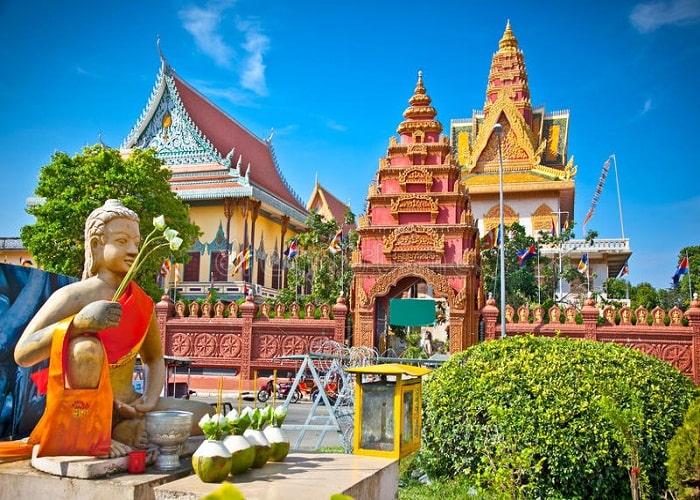 Wat Ounalom – Một trong những ngôi chùa cổ tại thủ đô PhnomPenh Wat Ounalom – Một trong những ngôi chùa cổ tại thủ đô PhnomPenh
